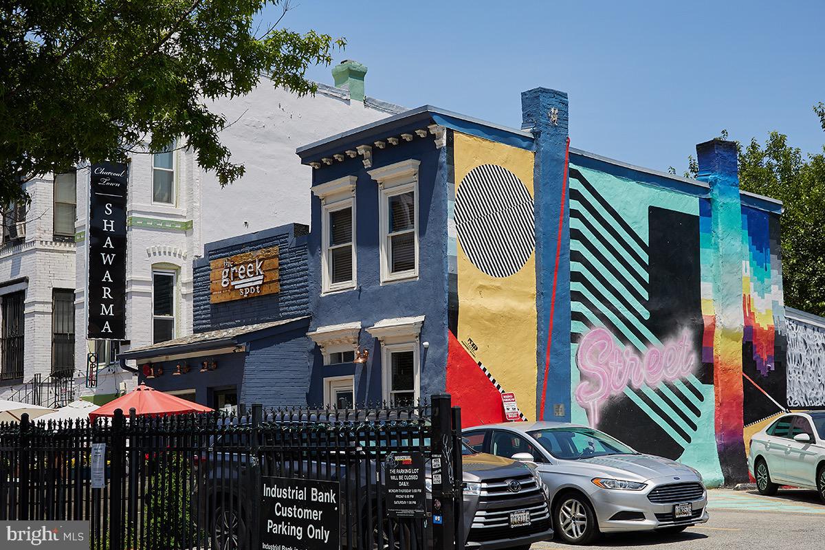 910 T Street Northwest, Unit B Washington, DC 20001 - Photo 30 of 37