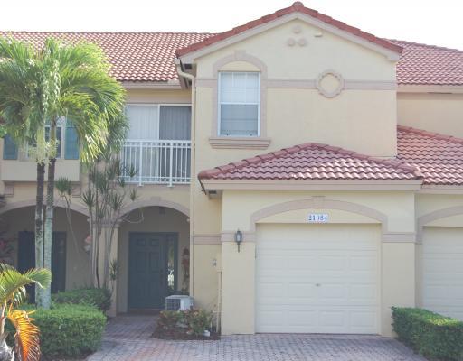 21084 Vía Eden Boca Raton, FL 33433 - Photo 1 of 10 Primary Photo
