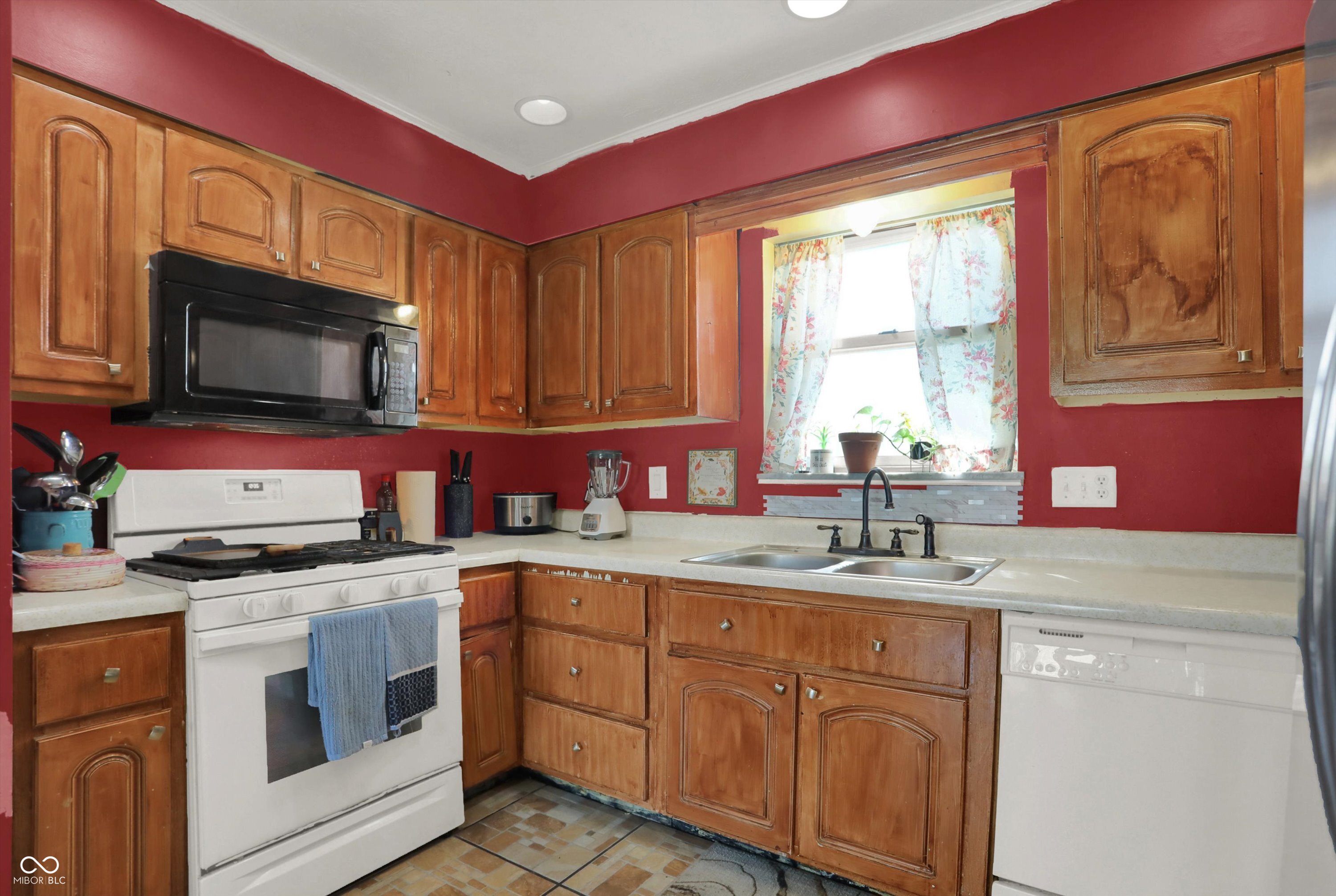 2703 East Thompson Road Indianapolis, IN 46227 - Photo 15 of 50 Gallery Image 15