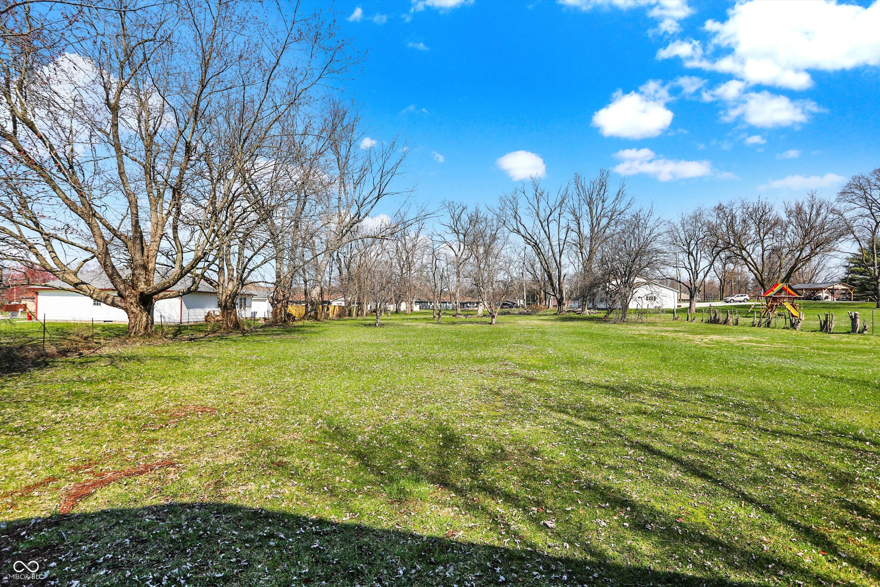2703 East Thompson Road Indianapolis, IN 46227 - Photo 44 of 50 Gallery Image 44