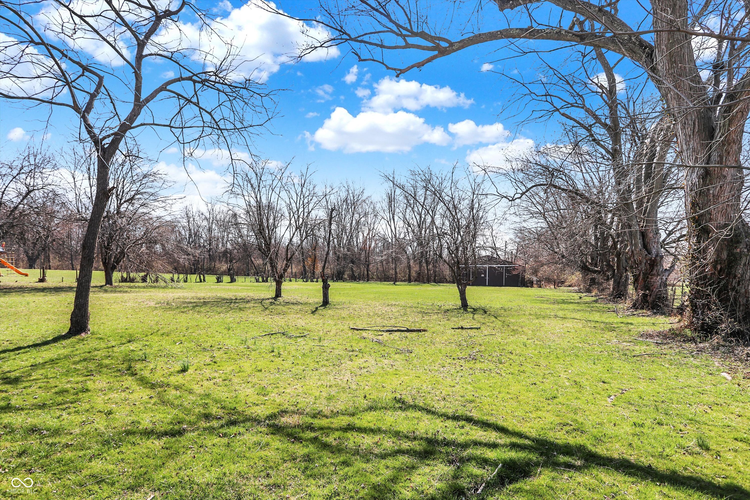 2703 East Thompson Road Indianapolis, IN 46227 - Photo 47 of 50 Gallery Image 47