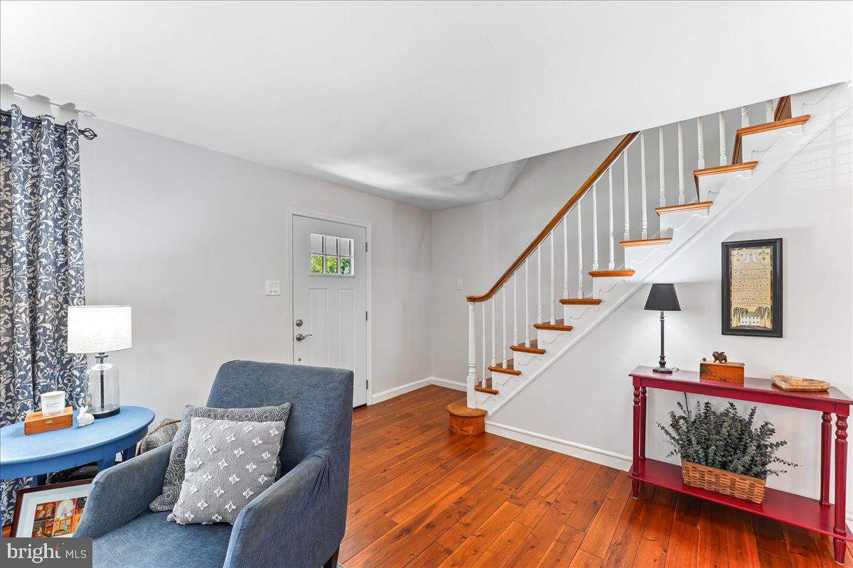 821 Merrill Road Ambler, PA 19002 - Photo 8 of 39 Gorgeous hardwood floors