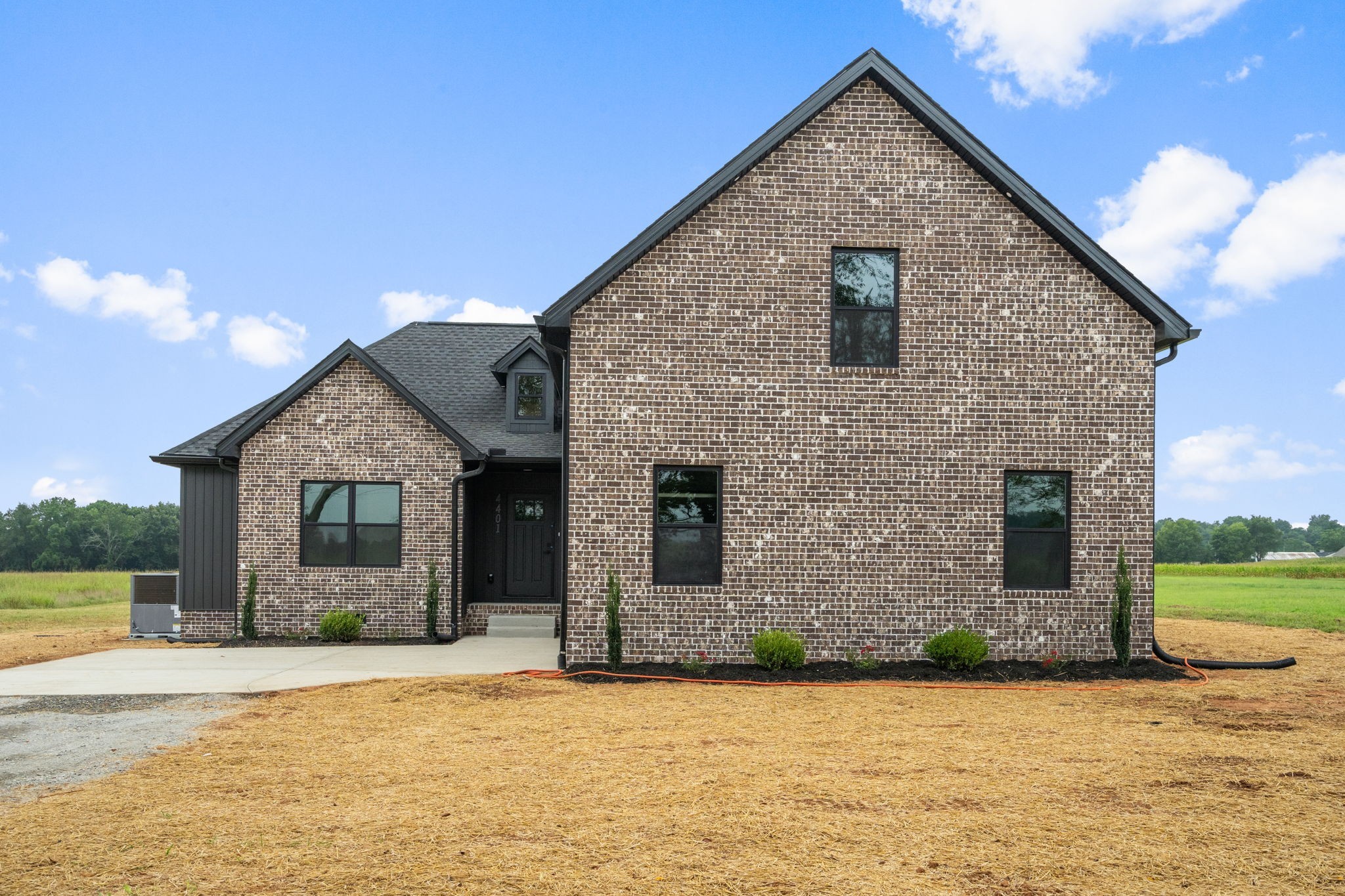 4401 Benson Road Springfield, TN 37172 - Photo 3 of 29