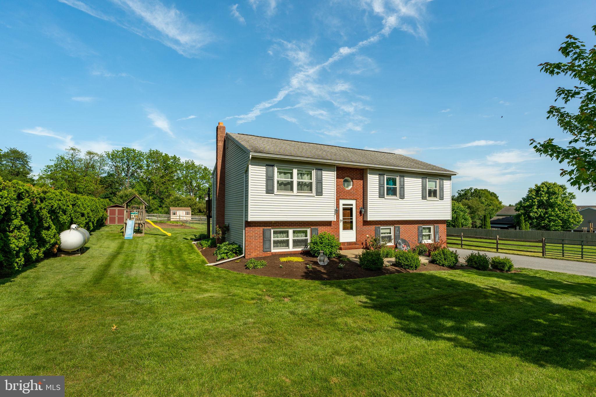 457 Lynch Road New Holland, PA 17557 - Photo 5 of 45 Gallery Image 5