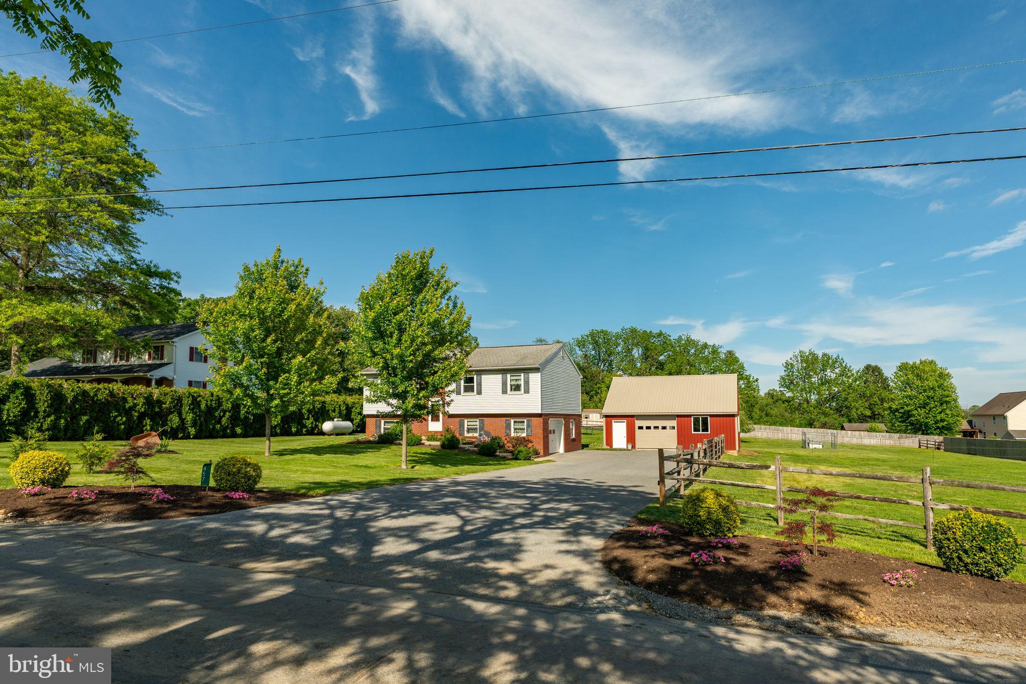 457 Lynch Road New Holland, PA 17557 - Photo 6 of 45 Gallery Image 6