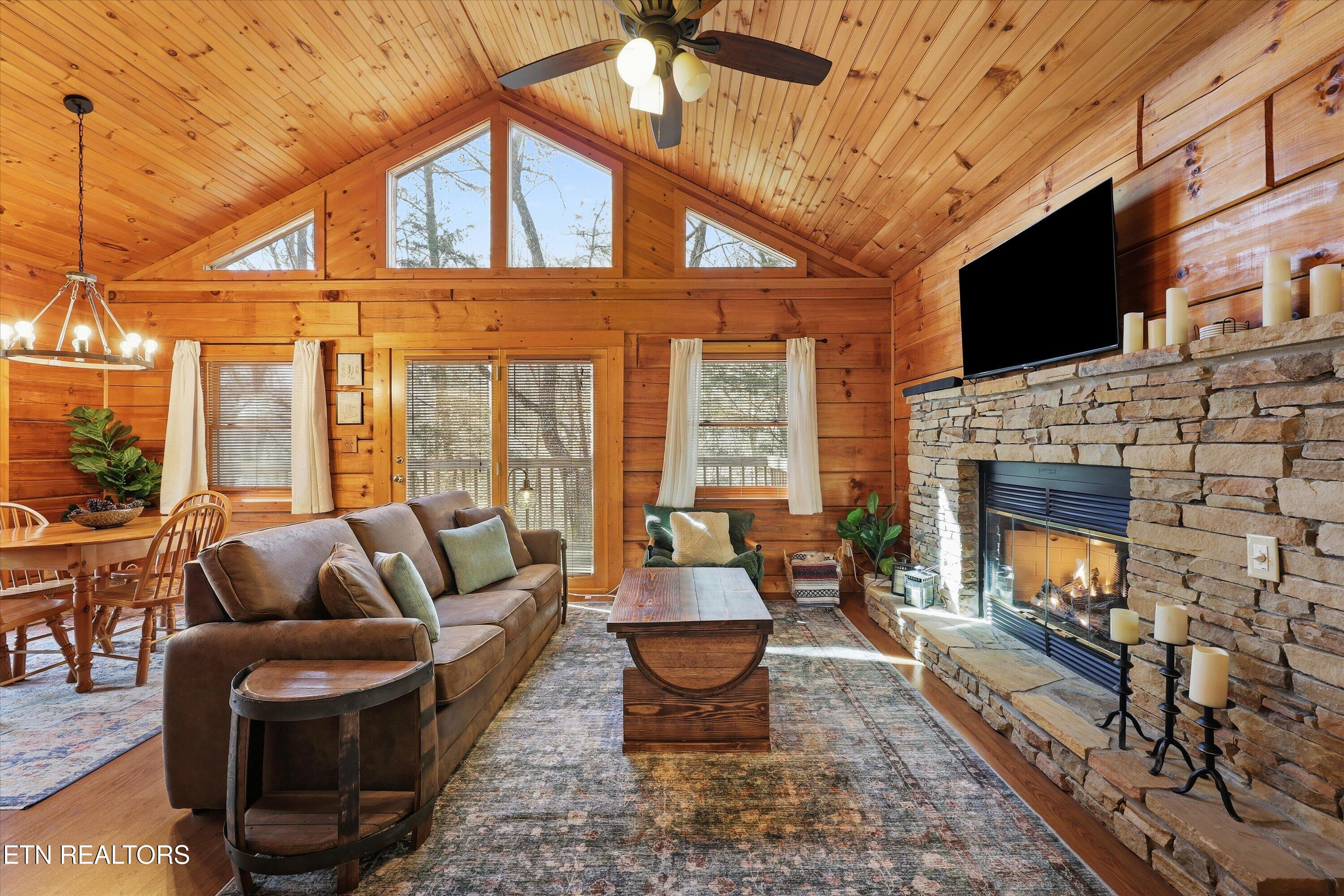 1639 Ridgecrest Drive Sevierville, TN 37876 - Photo 2 of 35 17-1639 Ridgecrest Dr 13