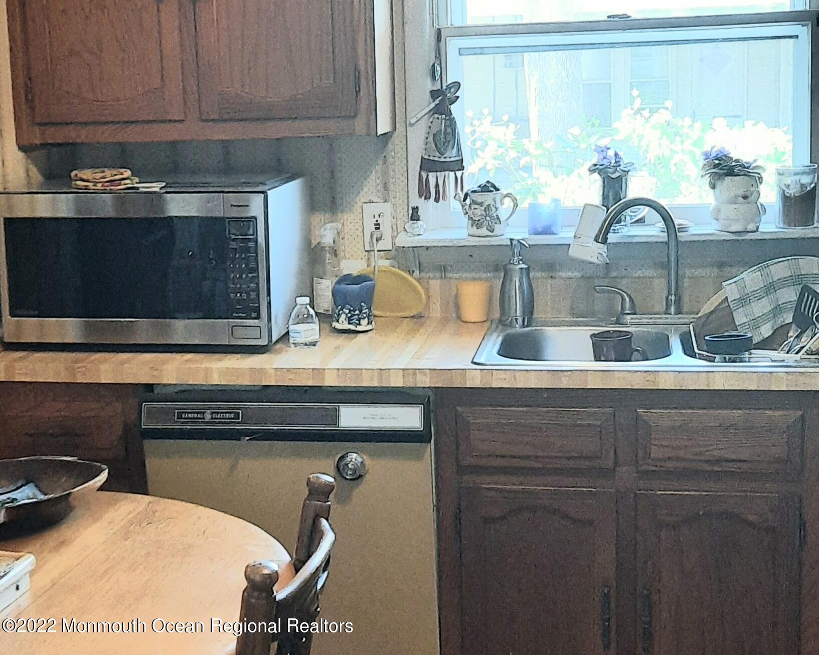 15 A Walnut Road, Unit 15A Manahawkin, NJ 08050 - Photo 6 of 8 15A1