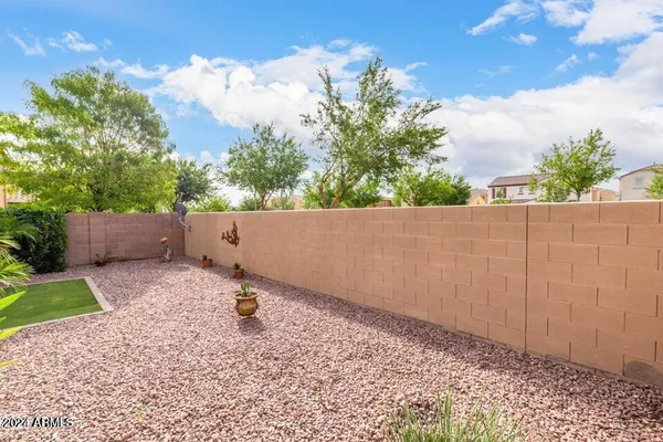 $2,100 | 3543 East Tyson Street, Gilbert, AZ 85295