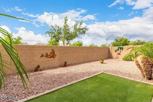 $2,100 | 3543 East Tyson Street, Gilbert, AZ 85295