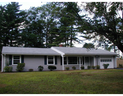 39 Sully Road Raynham, MA 02767 - Photo 1 of 6 Gallery Image 1