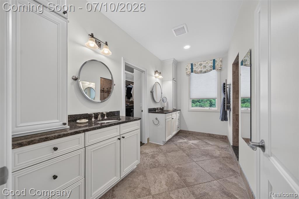 1946 Acorn Glen Rochester Hills, MI 48306 - Photo 41 of 71