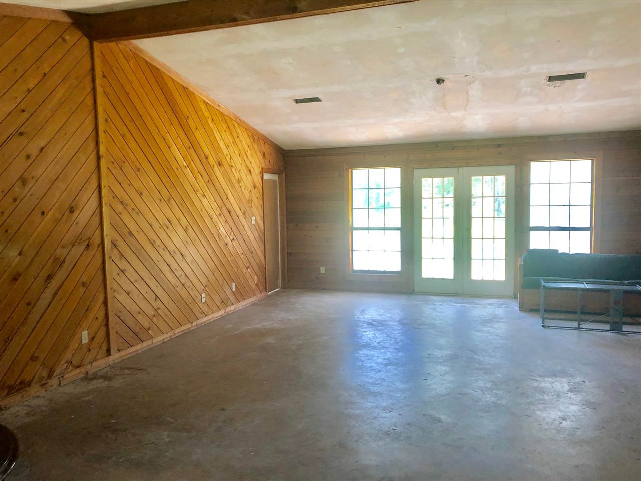 9136 Wakulla Springs Road Tallahassee, FL 32305 - Photo 17 of 22 Gallery Image 17
