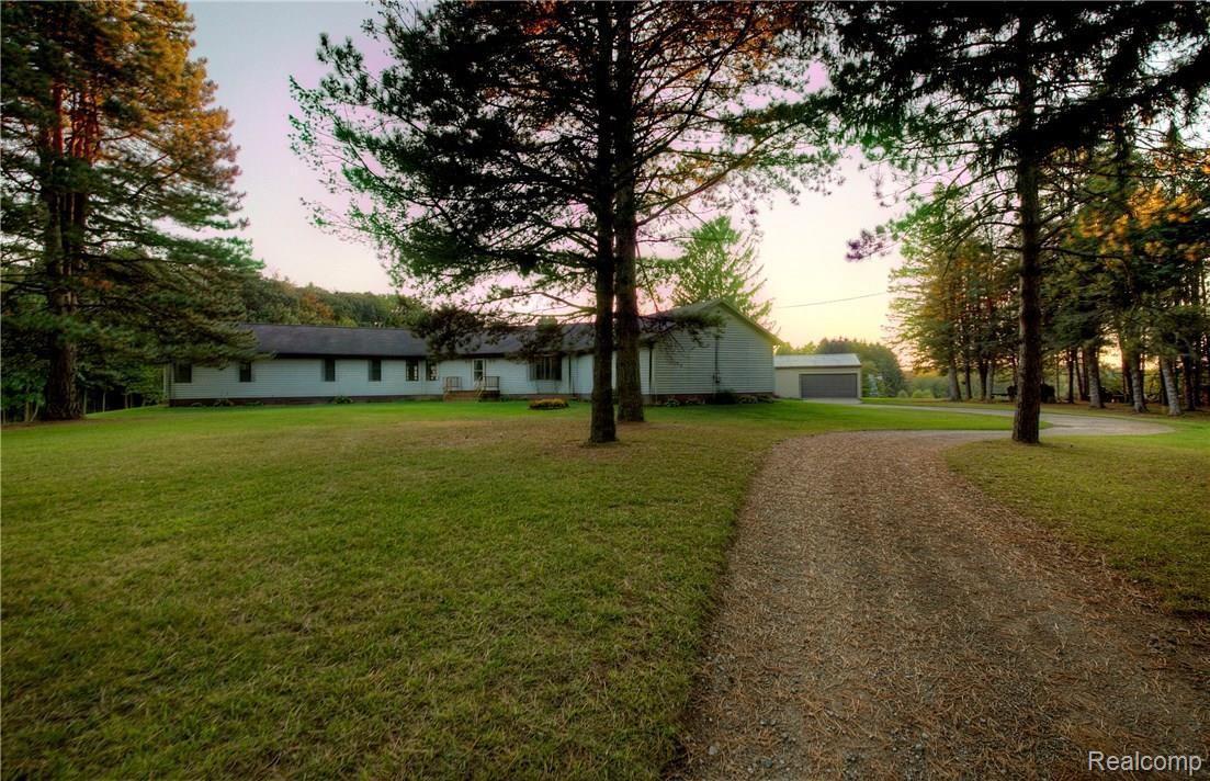 7240 Washburn Road Goodrich, MI 48438 - Photo 45 of 53 930A6599_600_601.jpg