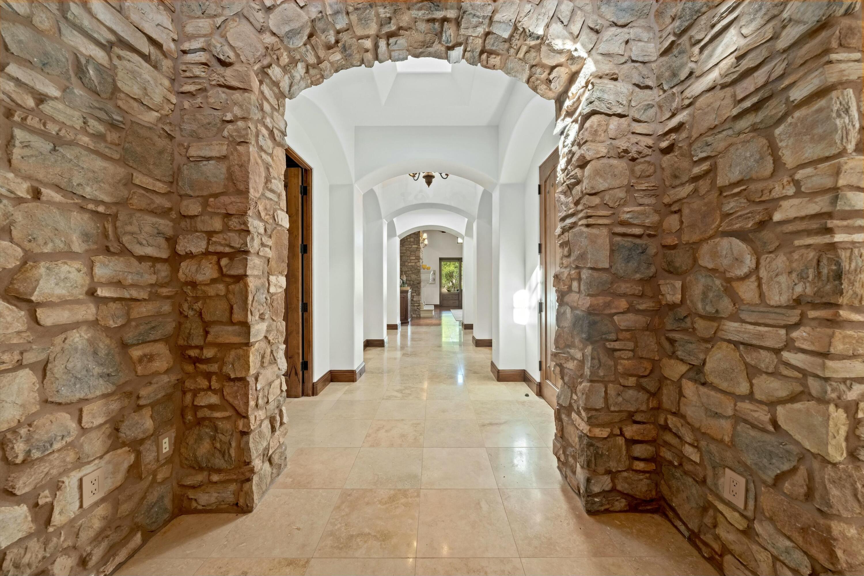 58681 Quarry Ranch Road La Quinta, CA 92253 - Photo 15 of 60 tempImage5x376w