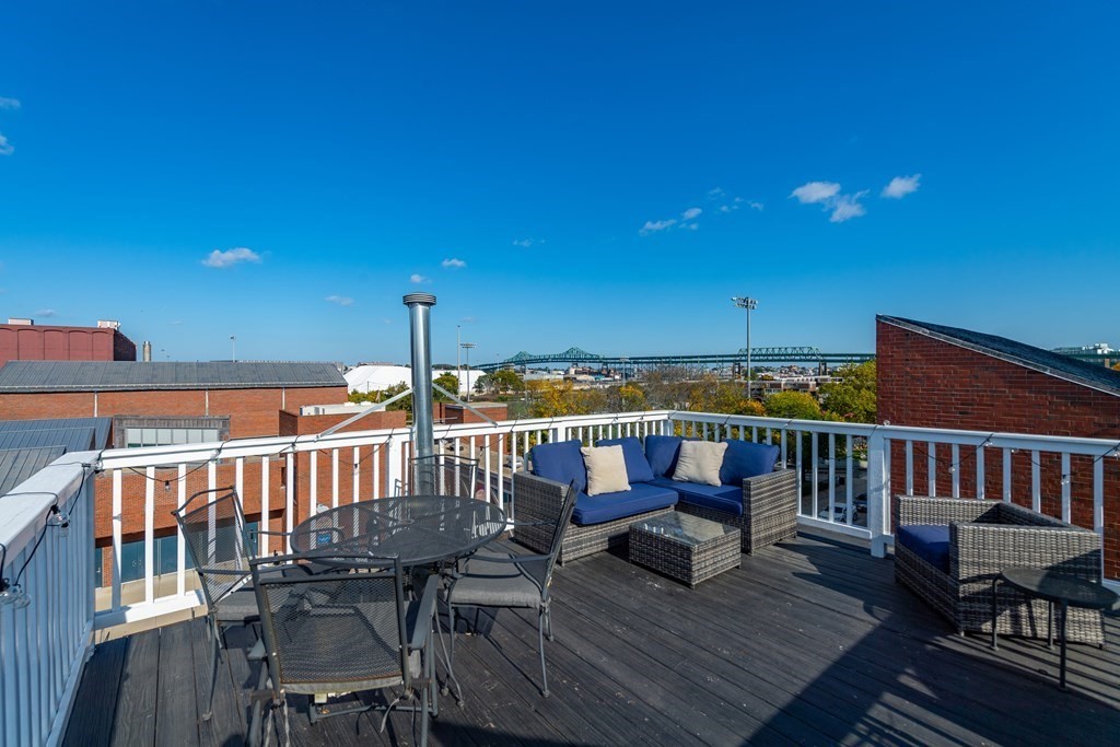 254 Medford Street, Unit 4 Boston, MA 02129 - Photo 6 of 7