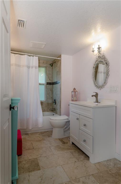 230 North Riverside Drive Edgewater, FL 32132 - Photo 16 of 25 Gallery Image 16