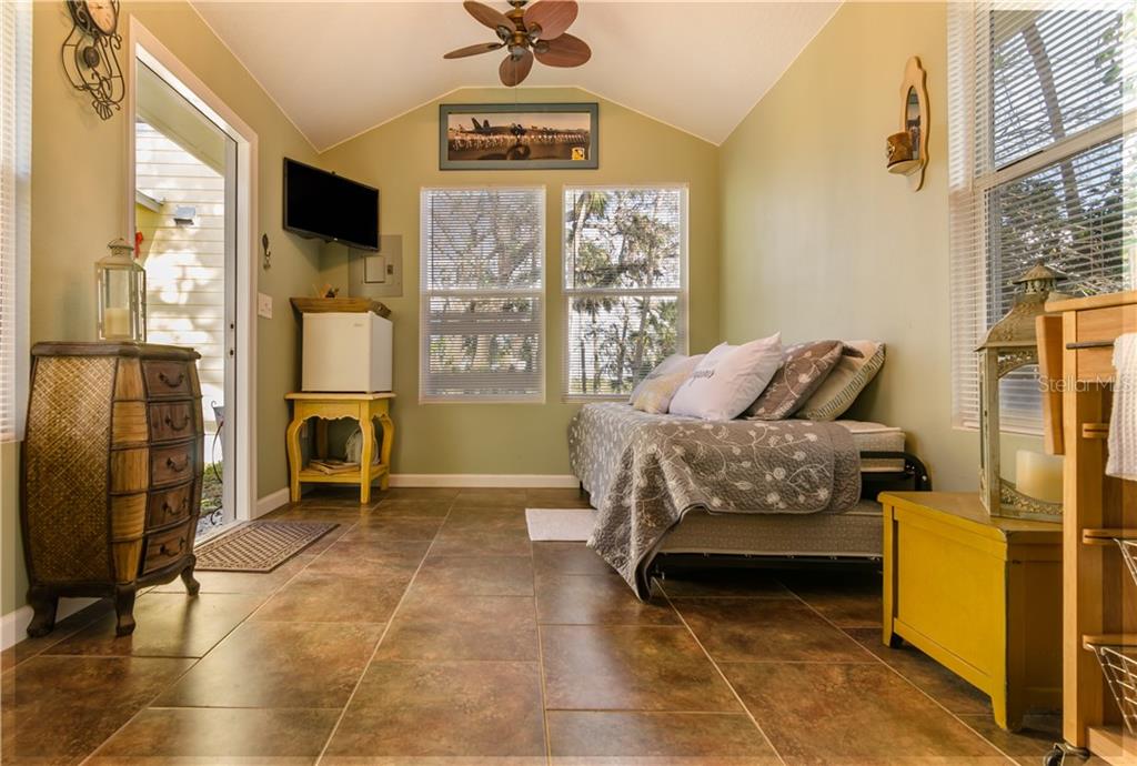 230 North Riverside Drive Edgewater, FL 32132 - Photo 22 of 25 Gallery Image 22