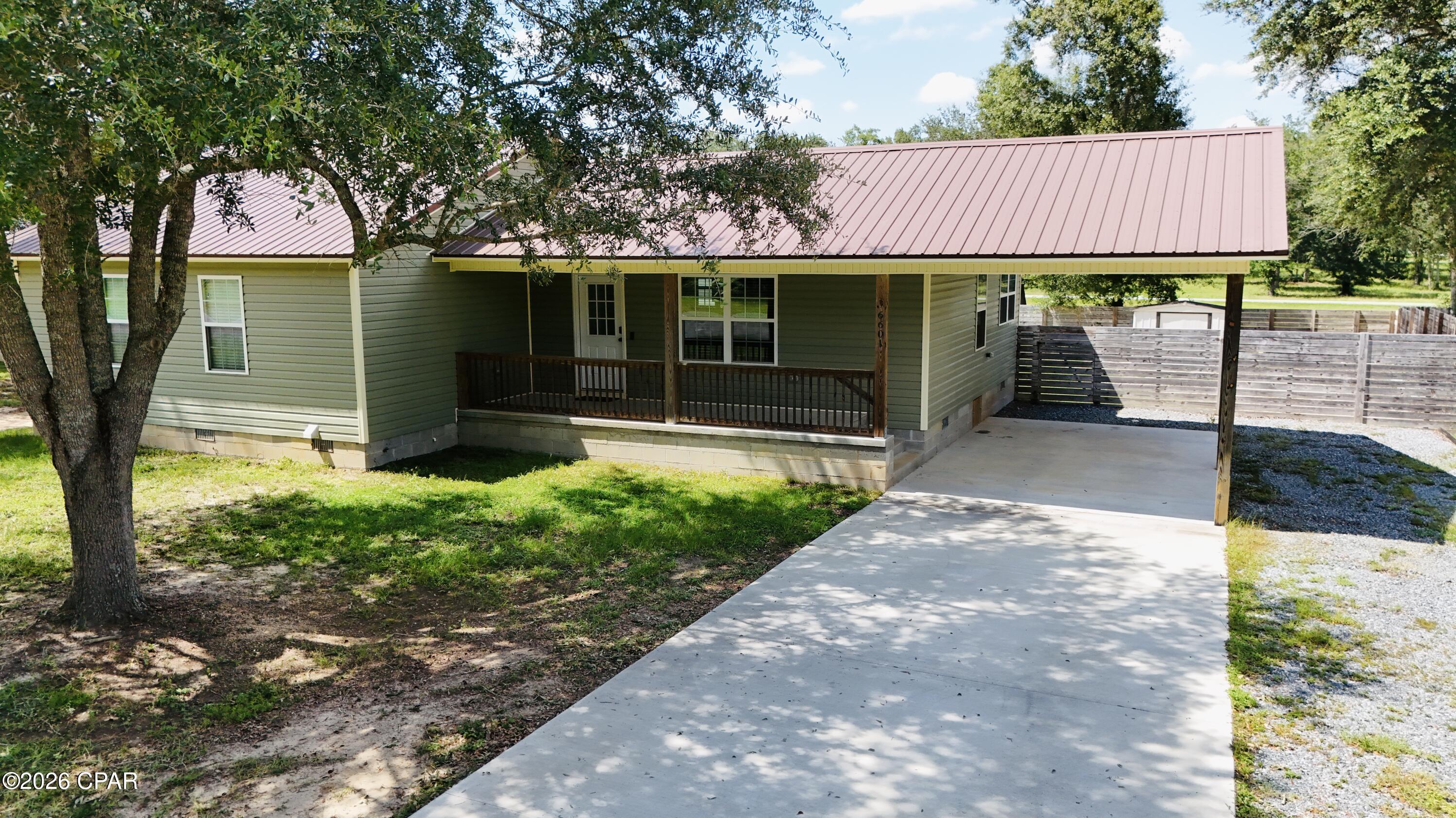 6601 Grande Oak Loop Grand Ridge, FL 32442 - Photo 23 of 24 Gallery Image 23