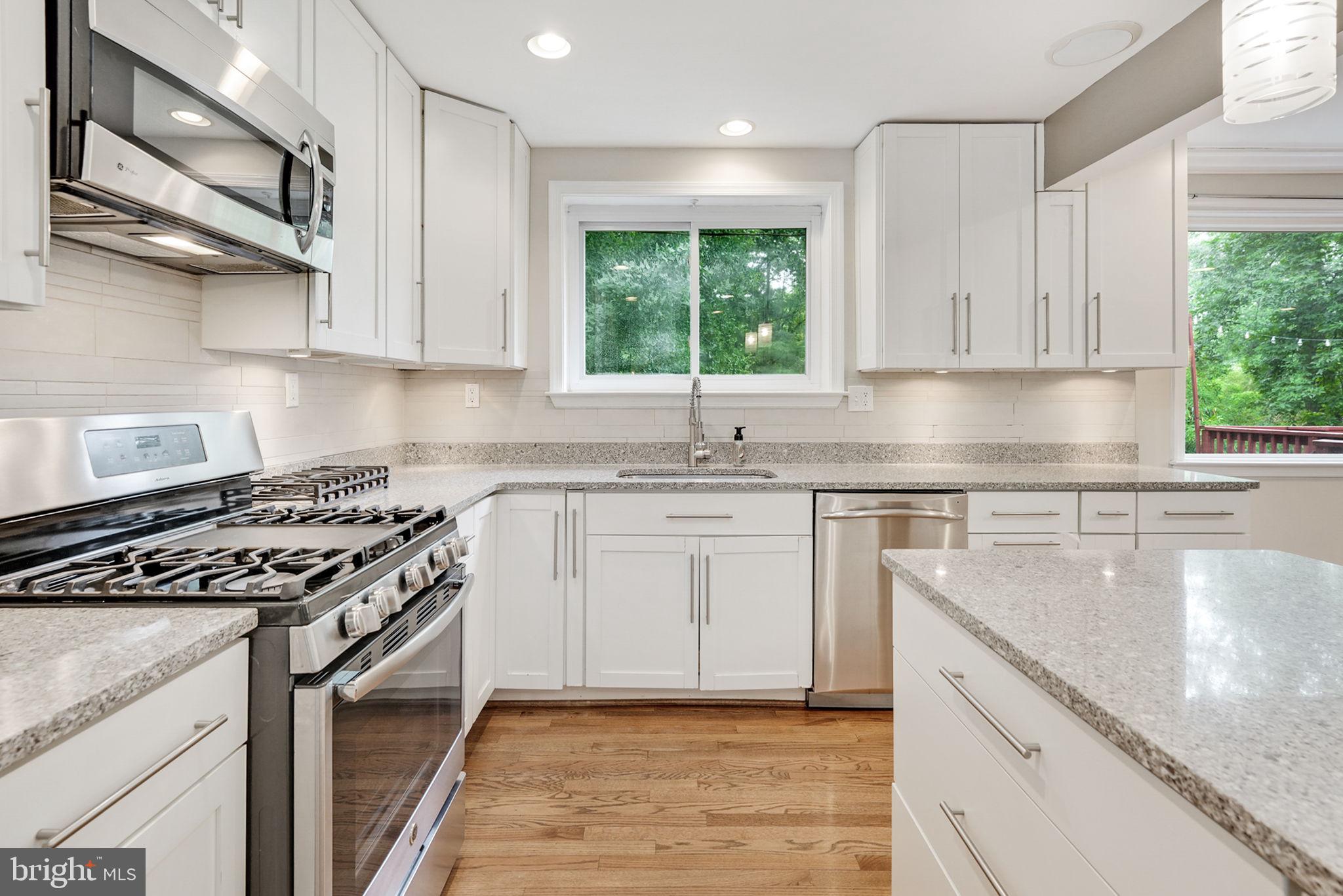 6811 Lemon Road McLean, VA 22101 - Photo 6 of 48