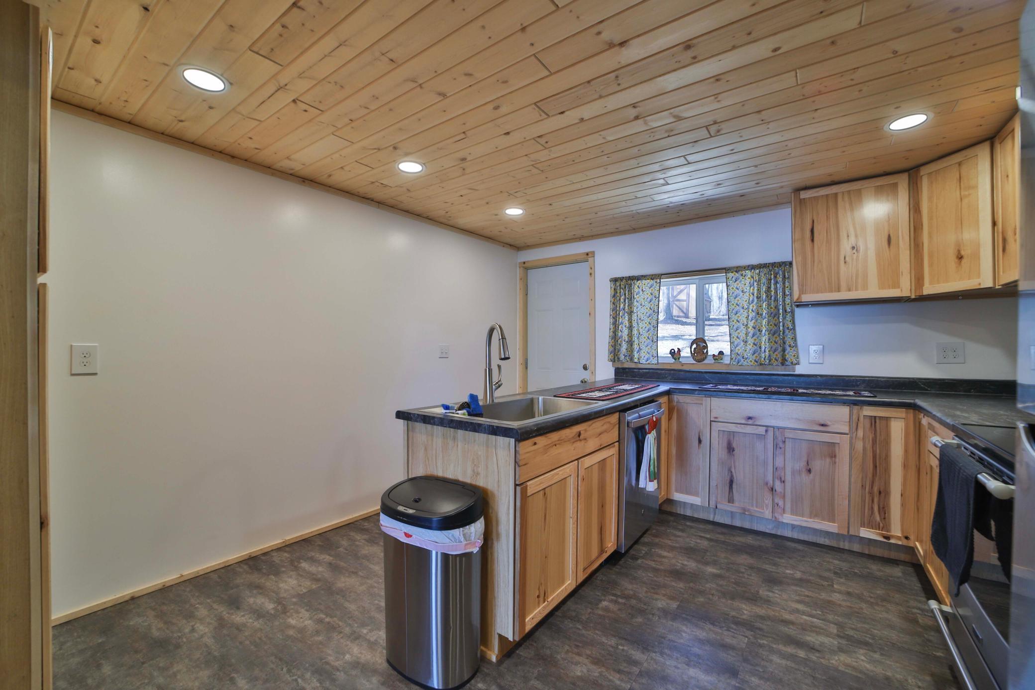 27672 Little Whitefish Road Garrison, MN 56450 - Photo 7 of 37