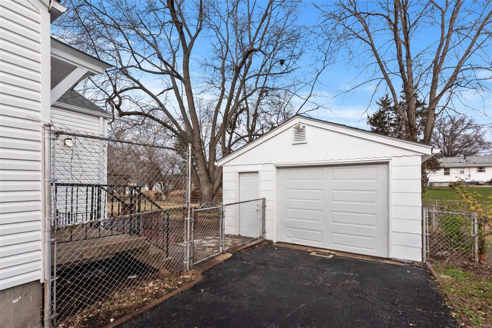 65 Derhake Road Florissant, MO 63031 - Photo 21 of 21 Gallery Image 21