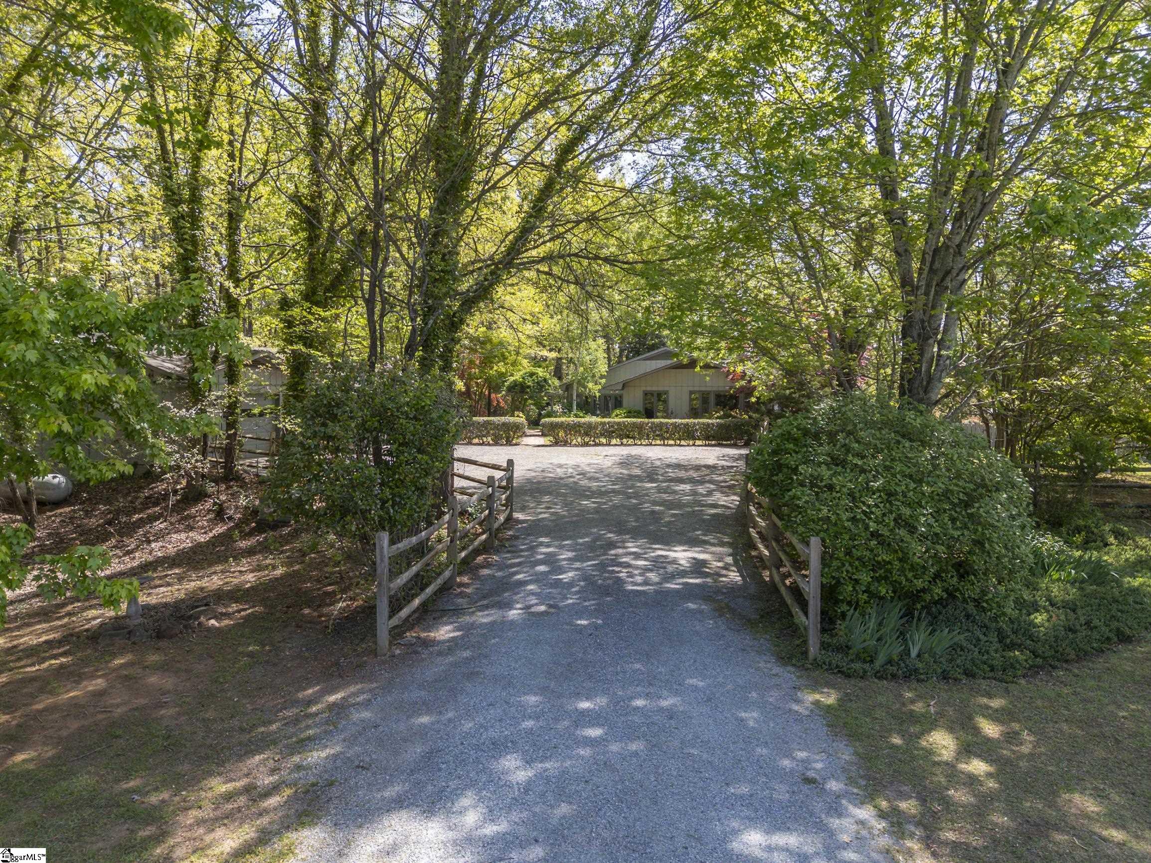 176 Fox Run Lane Tryon, NC 28782 - Photo 2 of 41