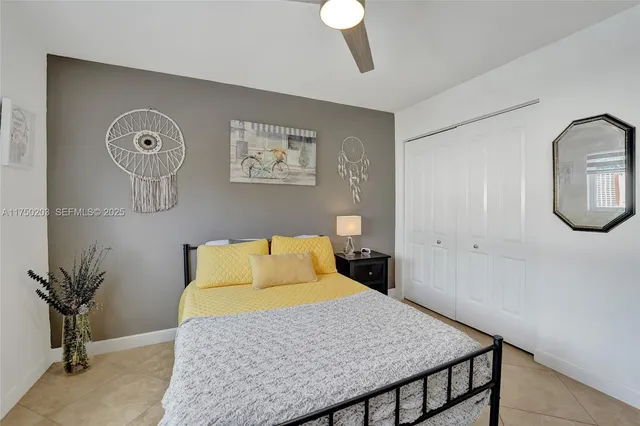 $150,000 | 5300 Washington Street, Unit I203, Hollywood, FL 33021