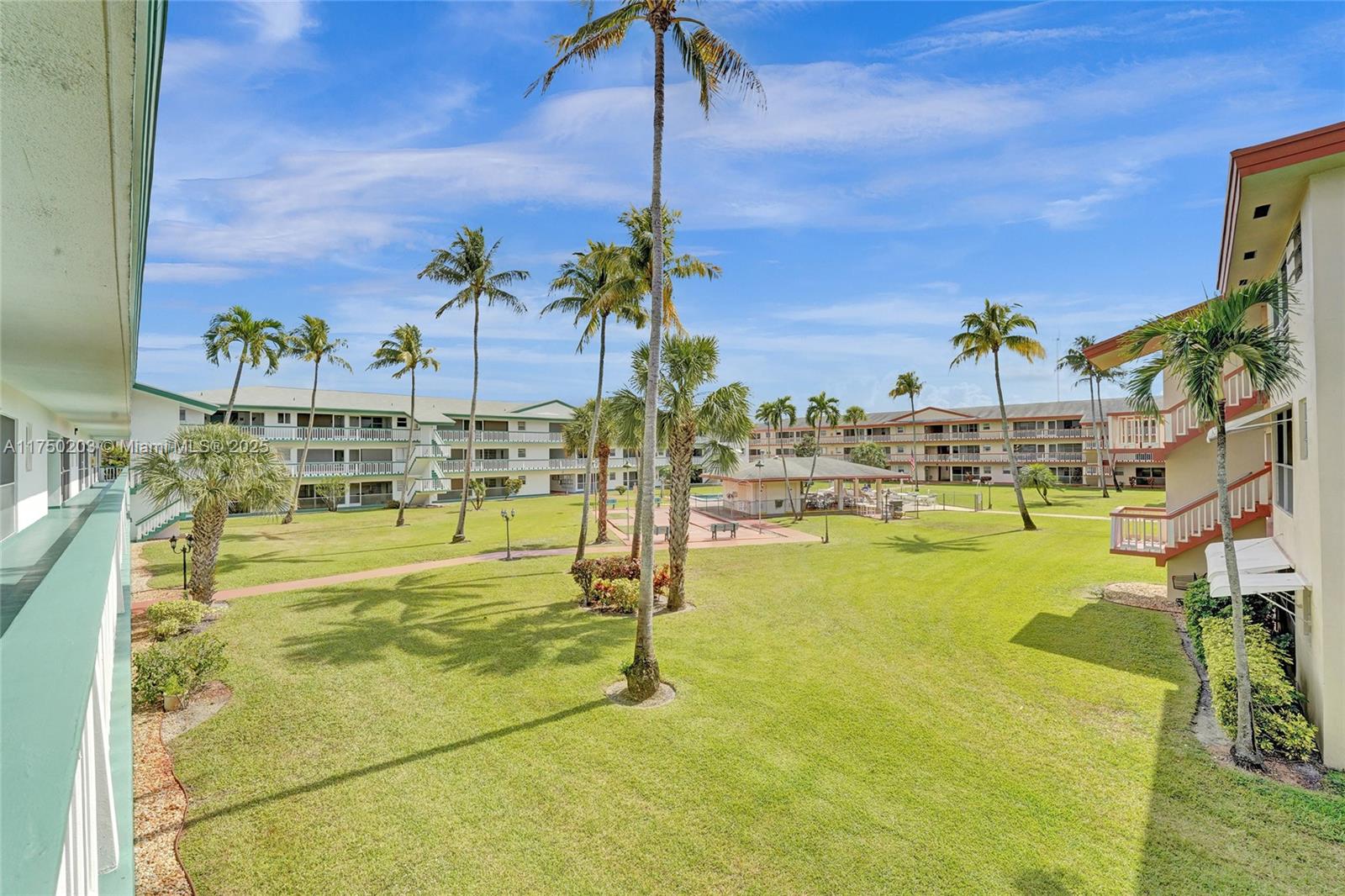 5300 Washington Street, Unit I203 Hollywood, FL 33021 - Photo 45 of 75