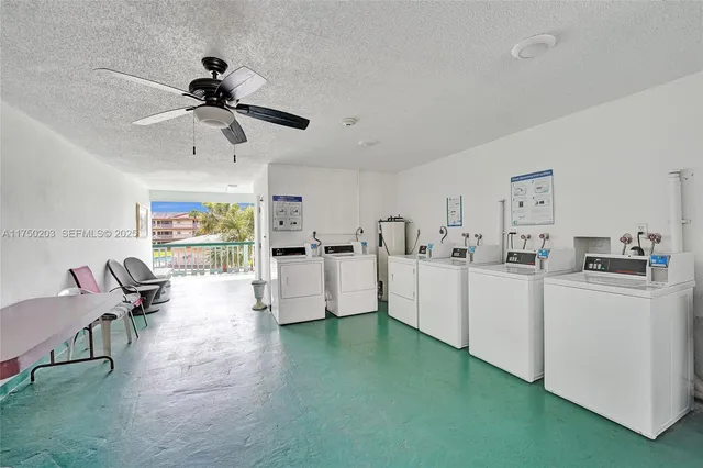 $150,000 | 5300 Washington Street, Unit I203, Hollywood, FL 33021