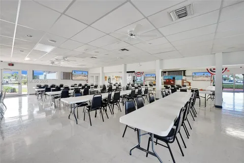 $150,000 | 5300 Washington Street, Unit I203, Hollywood, FL 33021