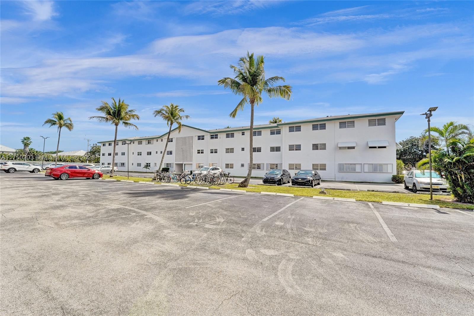 5300 Washington Street, Unit I203 Hollywood, FL 33021 - Photo 69 of 75