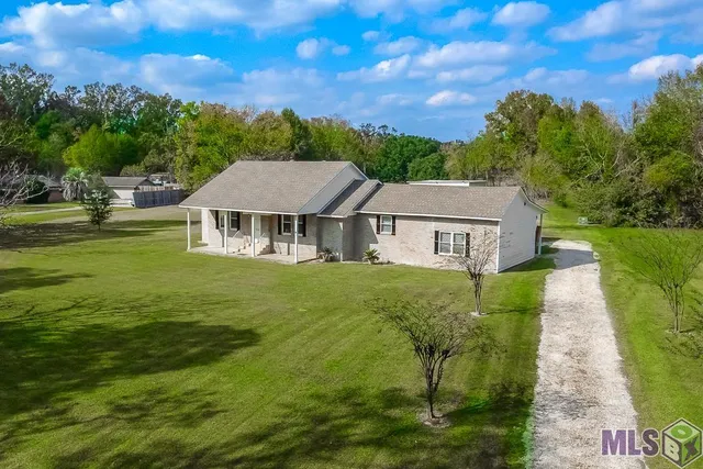 $525,000 | 39076 David Drive, Prairieville, LA 70769