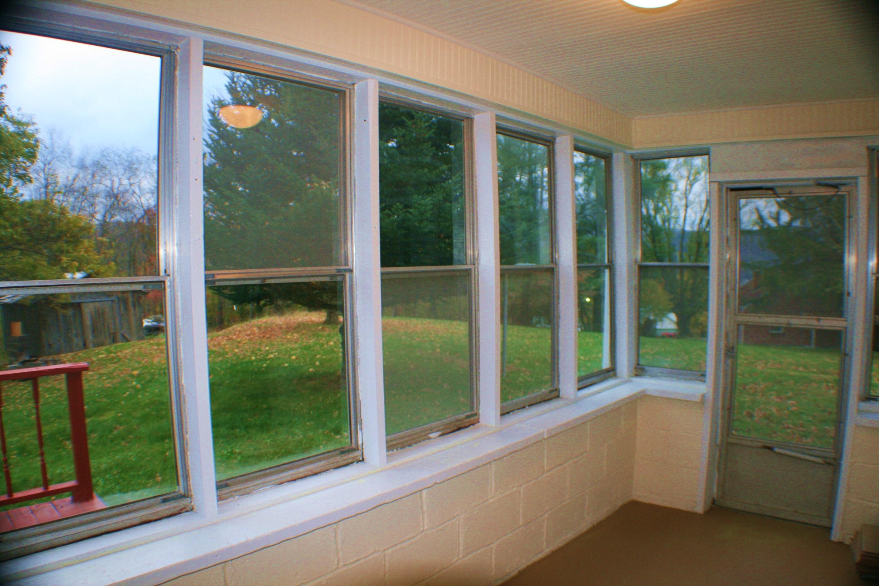 918 Matthews Road Ronceverte, WV 24970 - Photo 11 of 19 Gallery Image 11