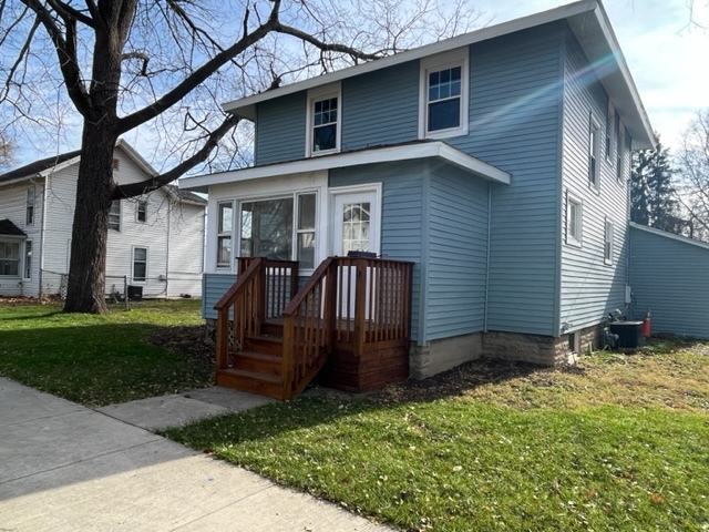 808 1st Avenue Rochelle, IL 61068 - Photo 3 of 39 Gallery Image 3