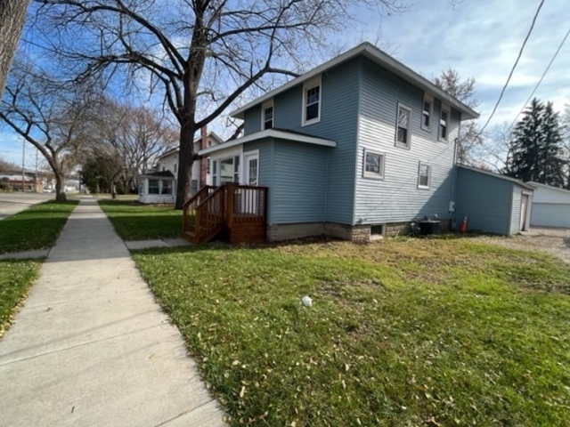 808 1st Avenue Rochelle, IL 61068 - Photo 4 of 39 Gallery Image 4