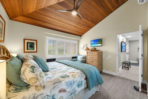 $1,895,000 | 50 Puu Anoano Street, Unit 1602, Lahaina, HI 96761