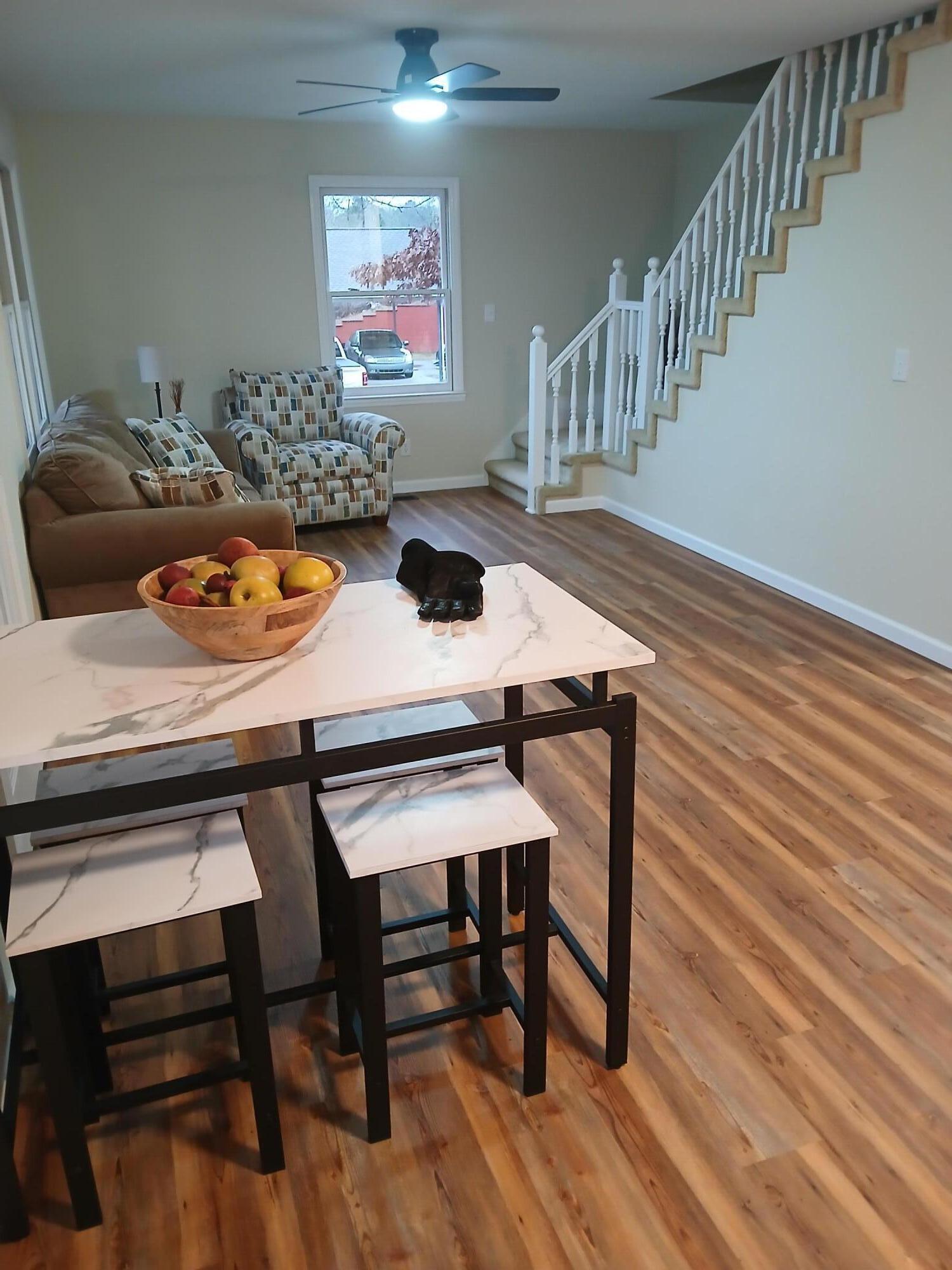651 Lebanon Road Northeast Cleveland, TN 37323 - Photo 14 of 42 lebanon rd with furniture