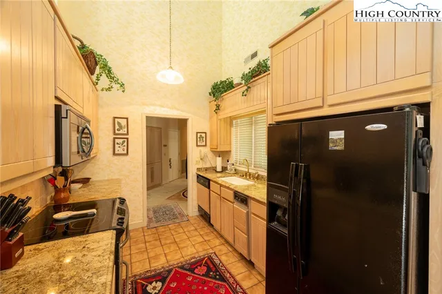 $579,900 | 207 Grouse Moor Drive, Unit 207, Linville, NC 28646