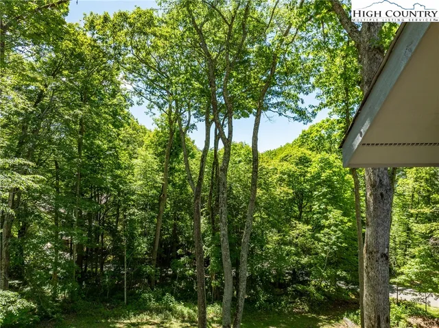 $579,900 | 207 Grouse Moor Drive, Unit 207, Linville, NC 28646