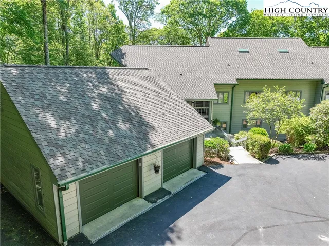 $579,900 | 207 Grouse Moor Drive, Unit 207, Linville, NC 28646