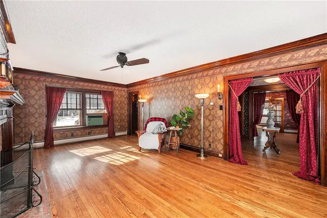 $450,000 | 406 South Birch Avenue, Plattsburg, MO 64477