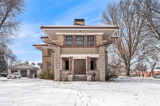 $450,000 | 406 South Birch Avenue, Plattsburg, MO 64477