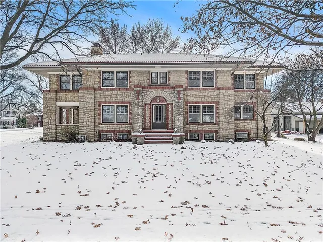 $450,000 | 406 South Birch Avenue, Plattsburg, MO 64477