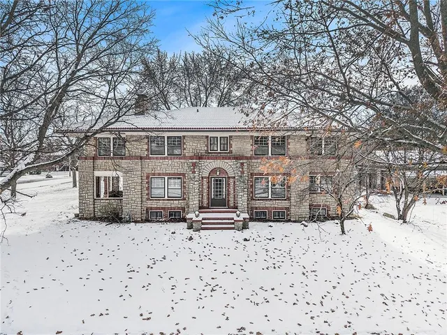 $450,000 | 406 South Birch Avenue, Plattsburg, MO 64477