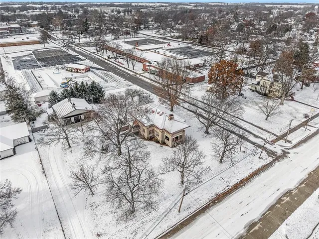 $450,000 | 406 South Birch Avenue, Plattsburg, MO 64477