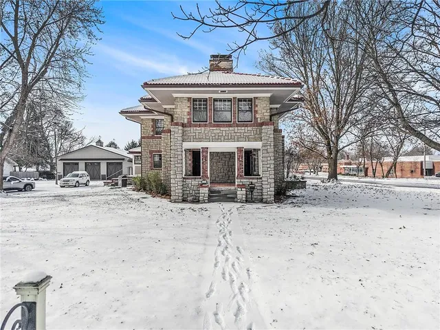 $450,000 | 406 South Birch Avenue, Plattsburg, MO 64477