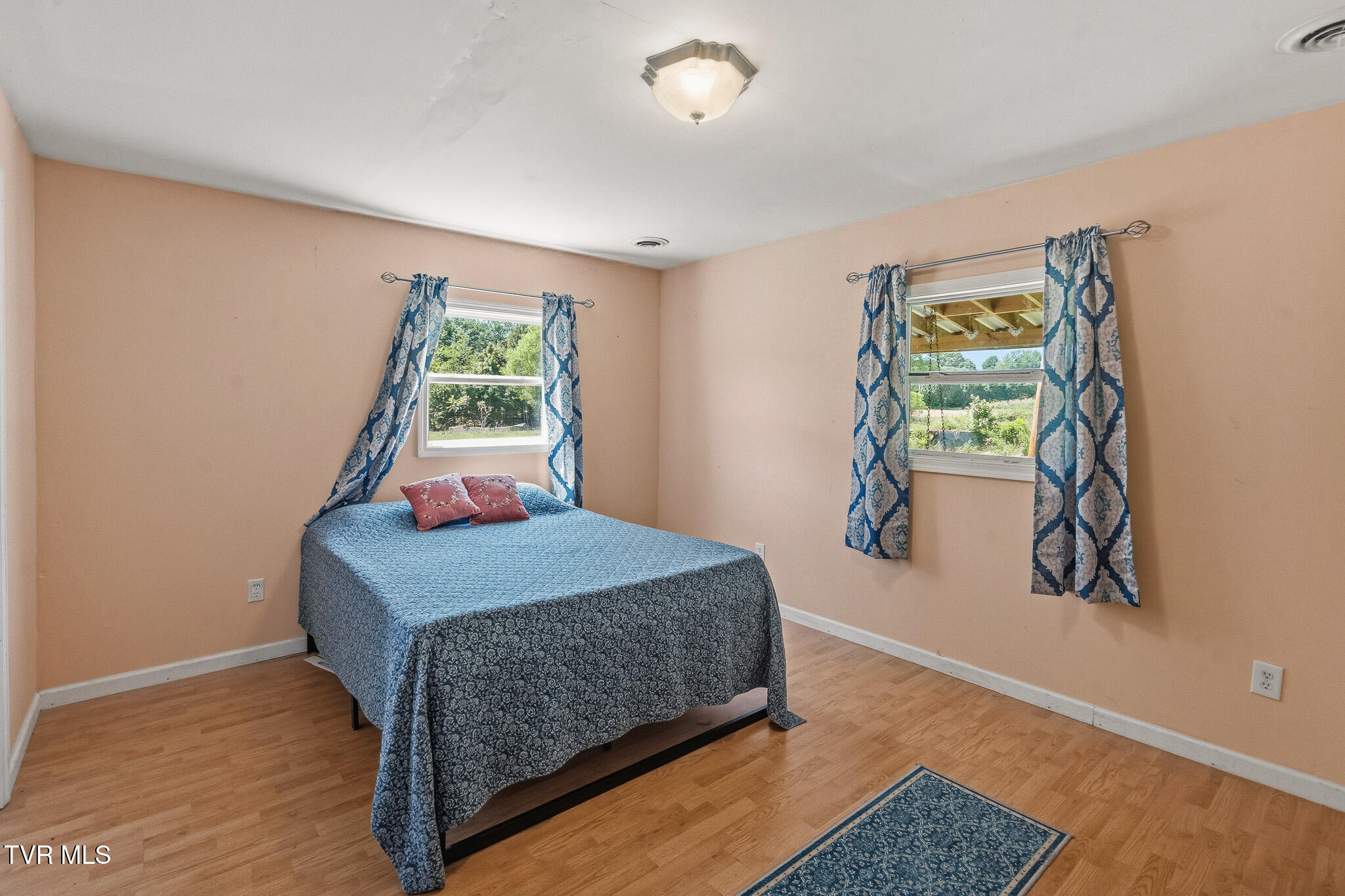1135 Pleasant Hill Road Chuckey, TN 37641 - Photo 20 of 47 DSC01265