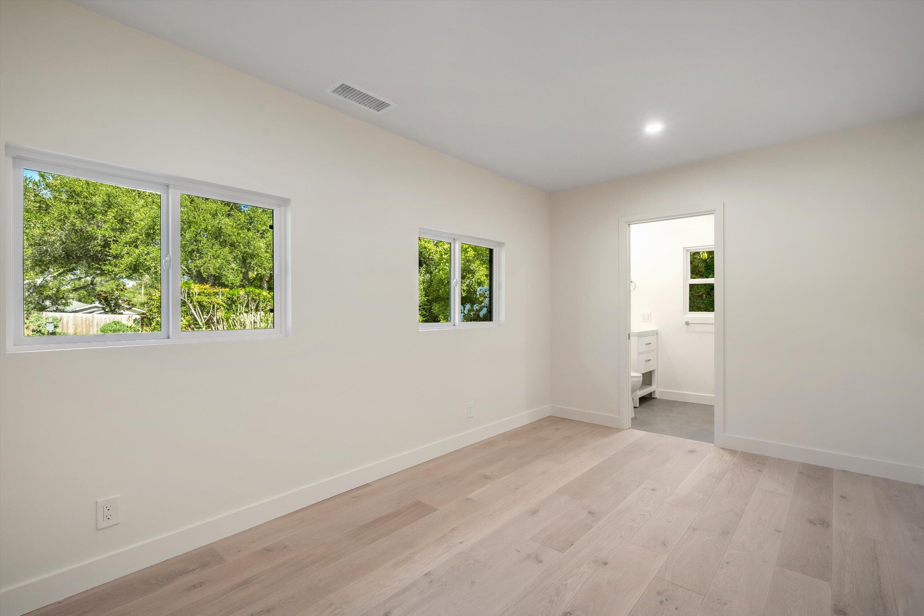 579 Hot Springs Road Montecito, CA 93108 - Photo 15 of 28 EnSuite BD2