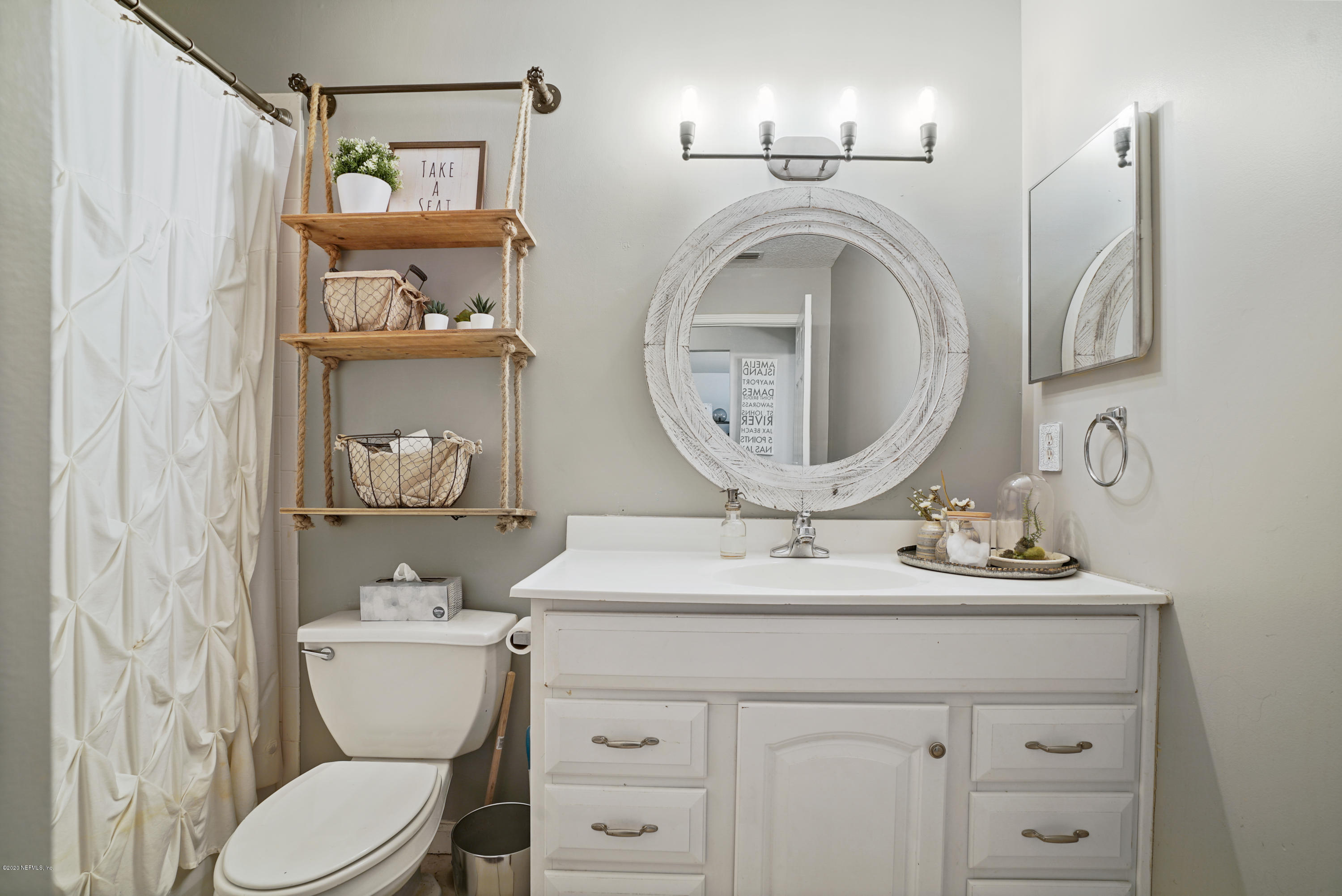 1001 Orangewood Road St. Johns, FL 32259 - Photo 17 of 35 HALL BATHROOM