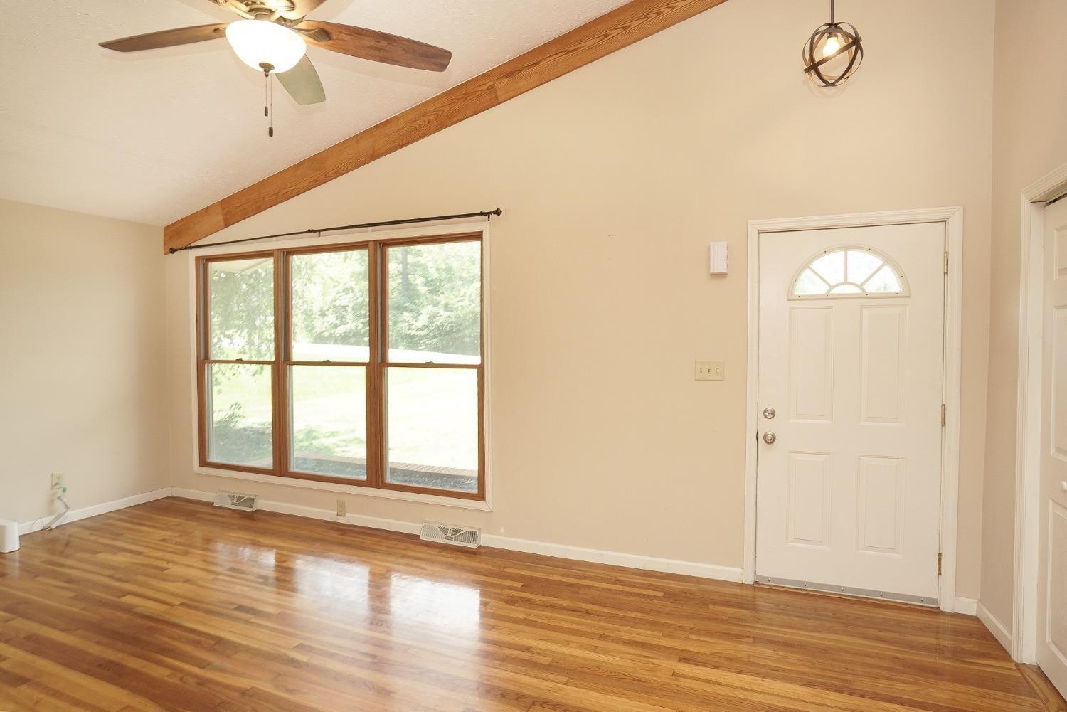 2566 Cross Country Road Beavercreek, OH 45431 - Photo 5 of 50
